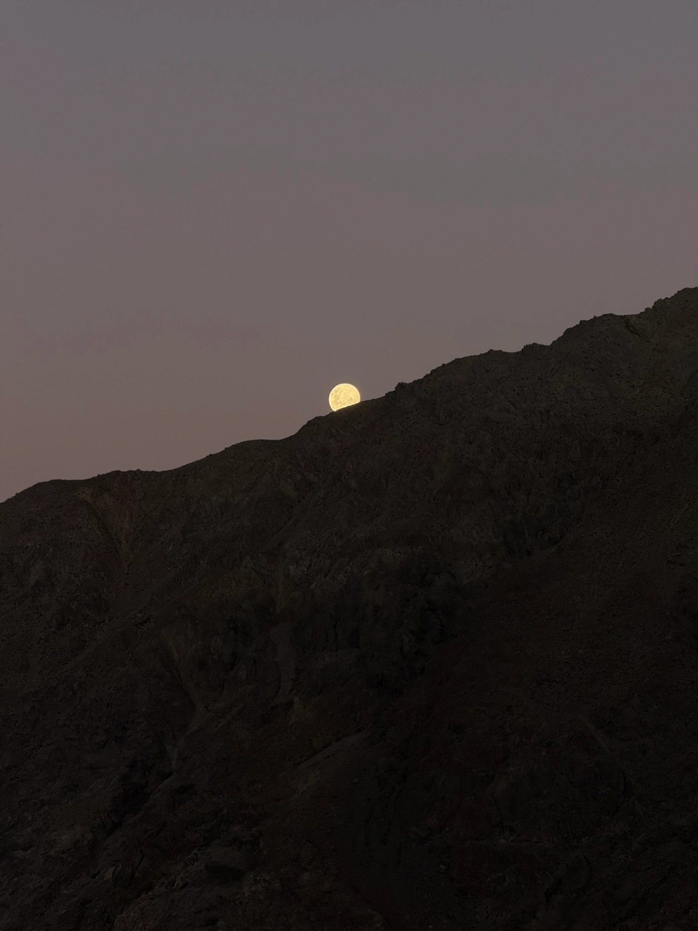 Noche de luna llena en El Planchón